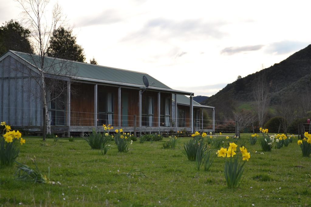 Smiths Farm Holiday Park Linkwater Exterior photo